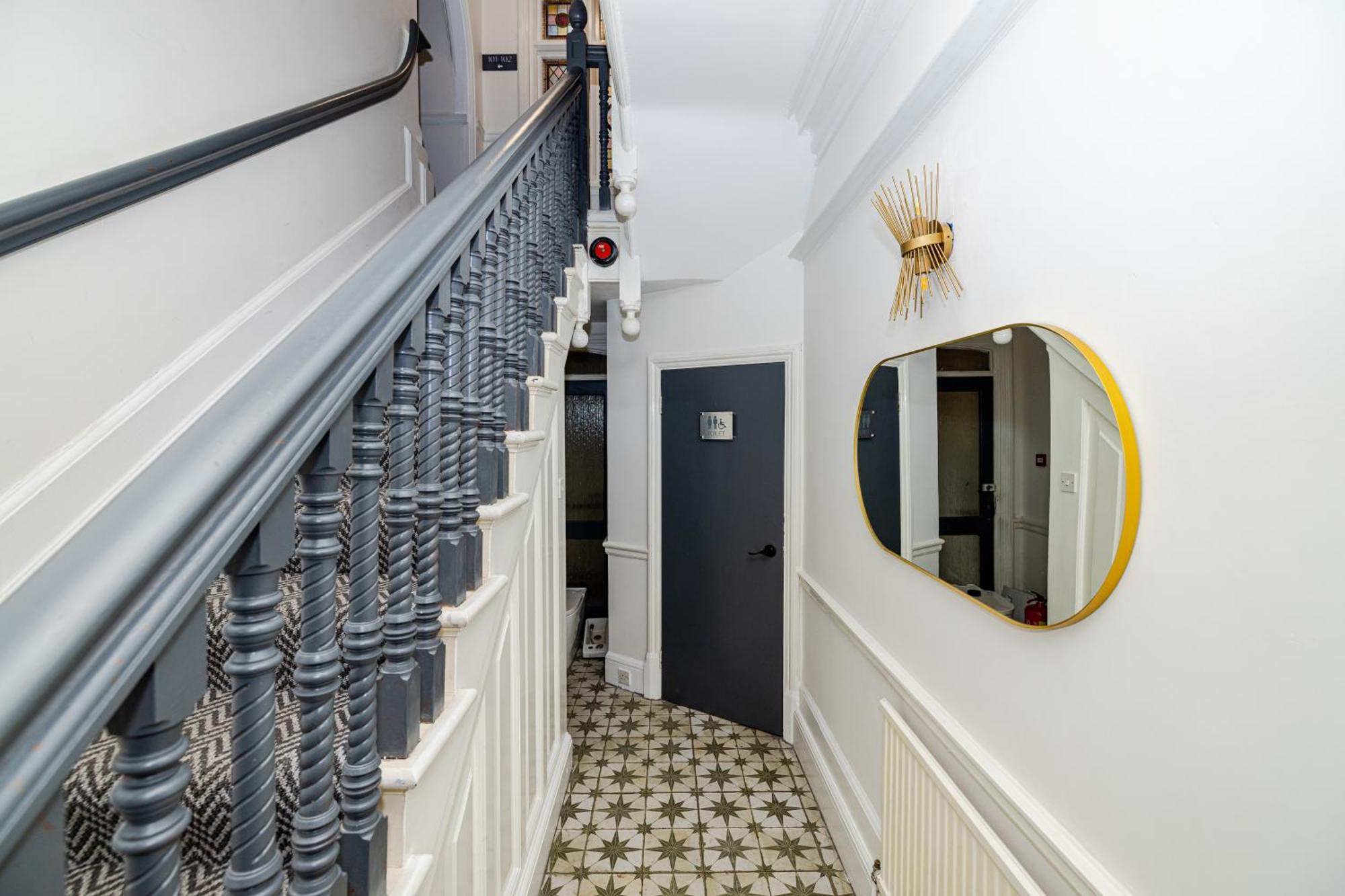 Woodford Hotel London Exterior foto