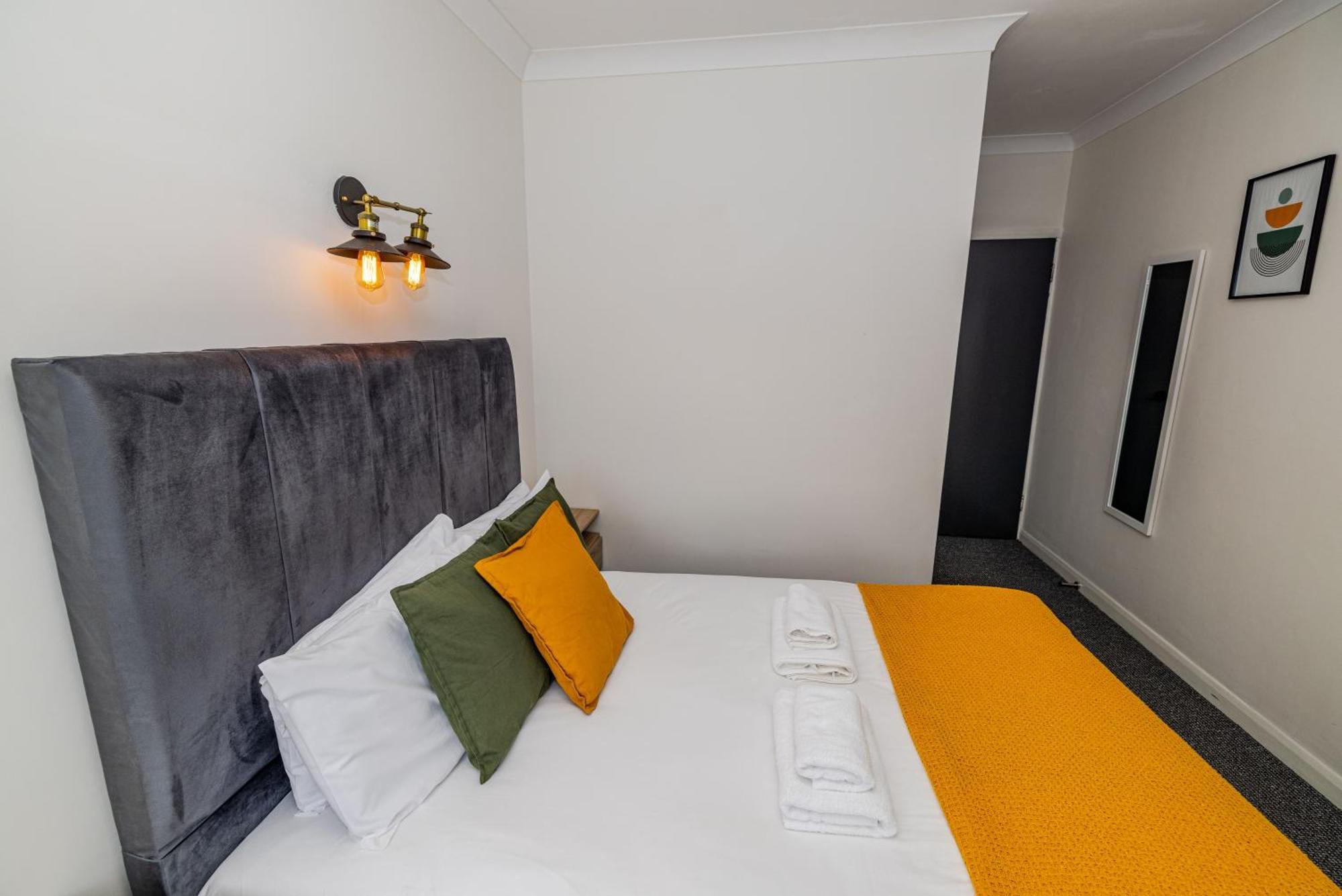 Woodford Hotel London Exterior foto