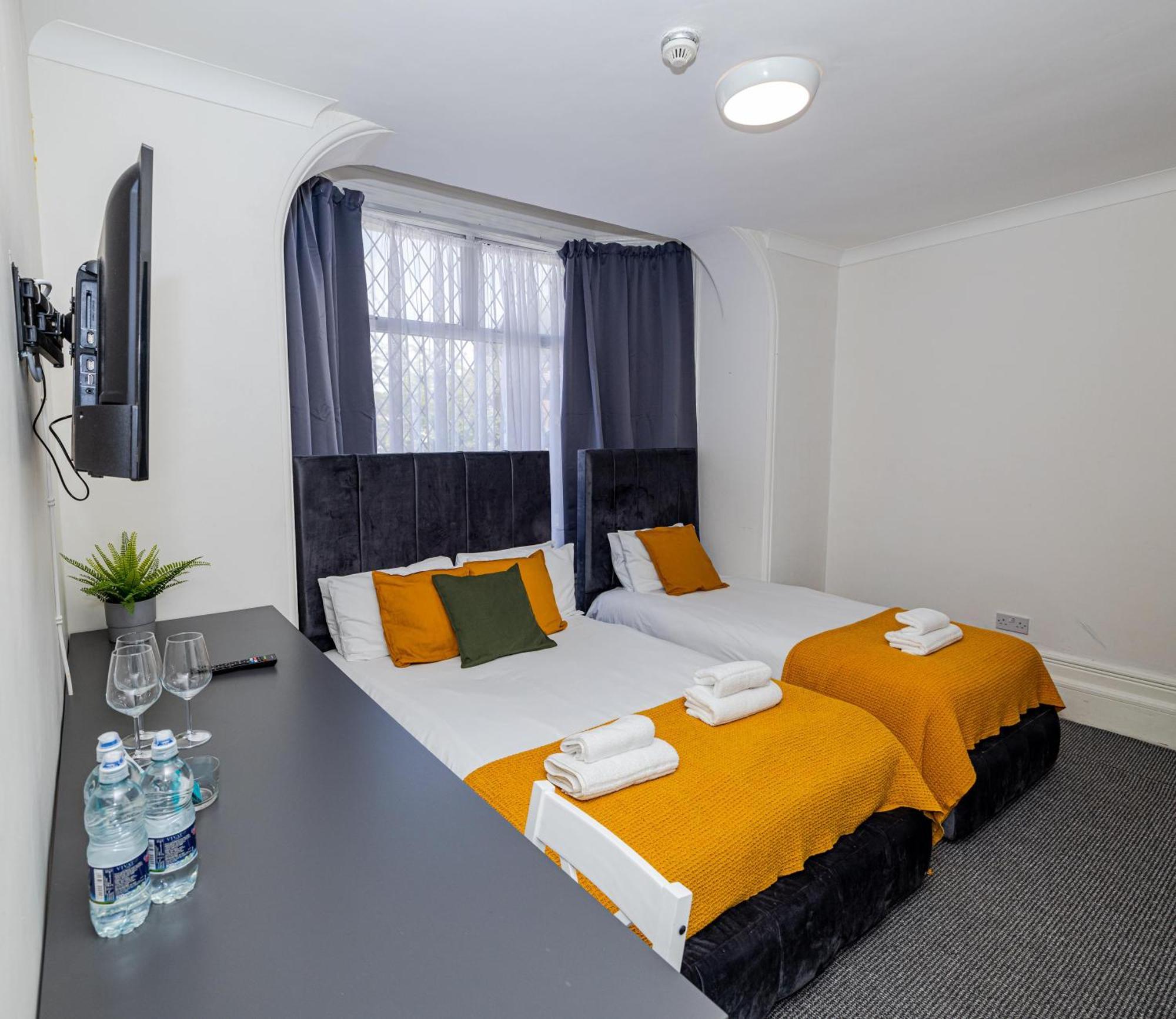 Woodford Hotel London Exterior foto