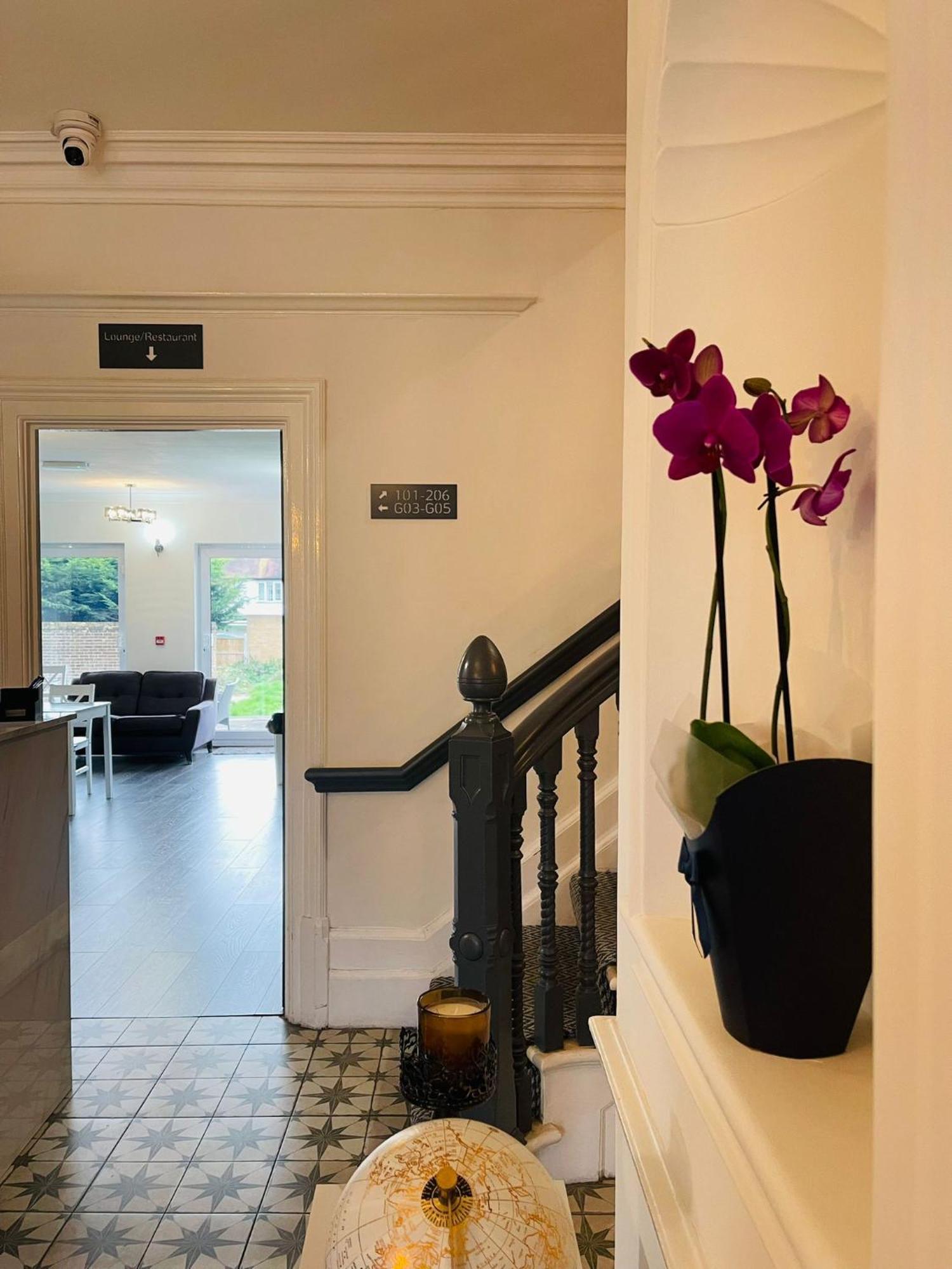 Woodford Hotel London Exterior foto